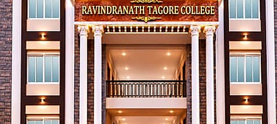 College name signage